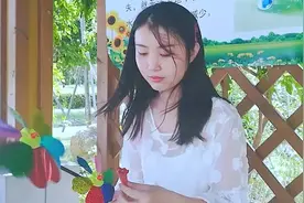 送你一首暖心情歌，《今生只为与你邂逅》漫漫红尘路，有你真好！