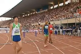 回顾刘翔12秒88破110米栏世界纪录视频封面