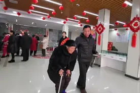 河南农村93周岁的老太太，一年的养老补贴有多少钱？视频封面