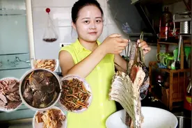 四川南充：农村妹子煮了一大锅腊肉，边切边吃，有那么香吗？视频封面