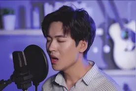 推荐一首朗朗上口的《Dissolve》