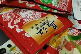 我现在发吃一个月榨菜能减肥哦！