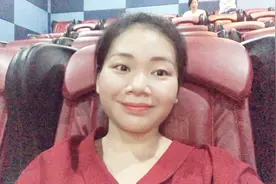 打工妹今天一个人去电影院，重温一部旧片，哭得眼泪直流，太感性