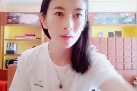 耳朵后边鼓是什么原因，应该怎么保养？视频封面