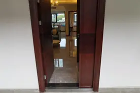 165万买精装空中别墅，户型巴适，地段好，青城山高铁站核心位置视频封面
