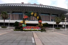 福建厦门动车站到高崎机场，带大家看是如何坐车，真是很方便视频封面