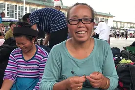 贵州大姐和同乡去青海打工：两个月能挣一万多，听听干啥活