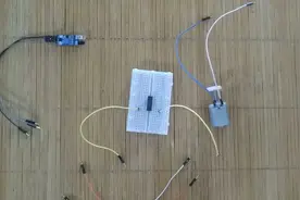 ULN2003用法简单，不会三极管的可以用它来驱动了视频封面