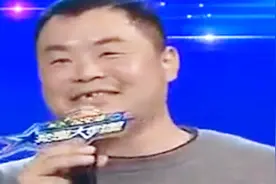“漏风哥”长相普通，没想到媳妇太漂亮，两人站一起像爷俩视频封面