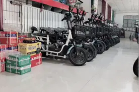 电动车在充电时为什么会着火，聪哥：记住这几点，避免发生火灾视频封面