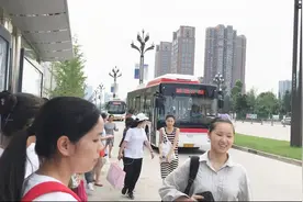 乘坐青白江接驳成都地铁3号线新都医学院站的603路，很好但有缺点视频封面