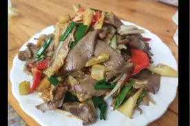 猪舌吃起来又腥又臭，原来你少做了这几步，快来看我是如何处理的视频封面