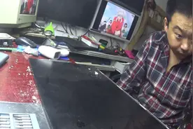 拆解坑人的无边框液晶显示屏