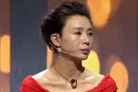 漂亮妈妈给30岁女儿征婚涂磊反倒劝妈妈征婚妈妈有点不好意思啊视频封面