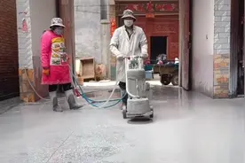 农村建房了解水磨石之后，幸好没有选瓷砖铺，不然肠子都悔青了！视频封面