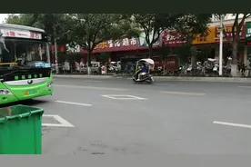 上犹县城城区公交班车视频封面