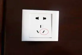 住酒店小心藏有针孔摄像头，教你用手机找出来，很准确！视频封面