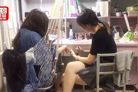 爱美也是生财之道！大学生宿舍做美甲月入3千 初衷是为自己省钱视频封面
