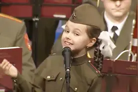 俄罗斯小女孩领唱，经典革命歌曲喀秋莎，嗓音清澈明亮视频封面