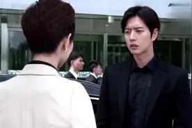 初恋女友从国外回来，霸道总裁顿时看懵了，这也太霸气了点吧！视频封面