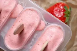 超简单夏日冰品，宝宝自己DIY雪糕，享受动手的乐趣视频封面