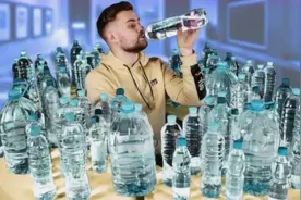 牛人挑战身体极限，24小时内可以喝下多少水？网友：膀胱还好吗视频封面