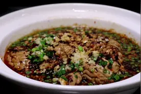 川菜师傅教你脑花的做法，这样做一点腥味都没有