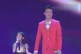 钟镇涛和女儿钟懿合唱《爸爸的话》《LOVE》等大气可爱有乃父之风视频封面