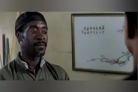 黑人穿唐装会武术，粤语还八级，给成龙整懵了！视频封面