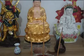珍珍给神上香，说出什么时间上香比较好？为啥晚上不能上香？