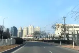 大连开发区，中国第一个国家级经济技术开发区，有你熟悉的街道吗视频封面