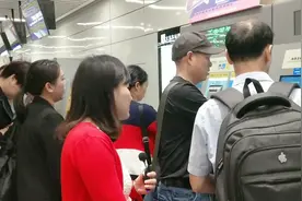 来到大南宁，从东站坐地铁到琅西，感觉自己像刘姥姥进大观园一样视频封面