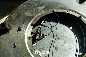 304不锈钢金属外壳，这样的电饼铛质量很好，拆解维修难度系数8.0视频封面