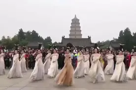 《双面燕洵》配《丽人行》的舞蹈实在太美视频封面