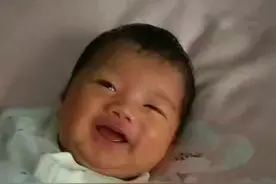 她是我的侄女我哥的女儿我亲佳女我9岁。视频封面
