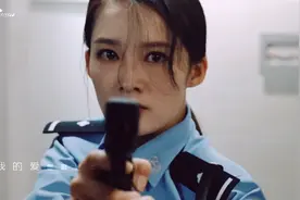 亲爱的戎装 | 黄景瑜李沁上演警察护士的爱恋 前世今生为你而来视频封面