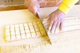 日本纯手工制作糯米团子，味道看着还不错视频封面