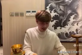 给大家看看以前皇上用的牙签虎须，虎须具有消炎的作用。视频封面