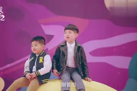 胡巴胡巴歌曲，胡可沙溢一家唱歌，没想到安吉唱得这么好听视频封面