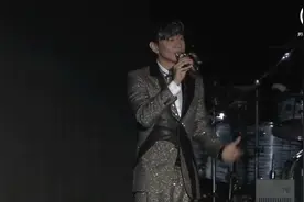 林俊杰演唱会版《浪子回头》，别有一番韵味，值得好好回味