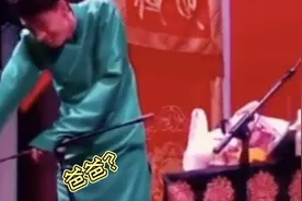 老秦的硬核粉丝到底有多硬？粉丝喊老秦爸爸，秦霄贤：甚是满足视频封面