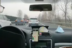 春节vlog，腊月29静哥开车回山东老家，堵车大雾挡不住回家的脚步