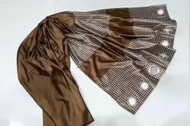 家里的废弃窗帘先别扔啦！简单几步改一改，上街买菜都能用上！