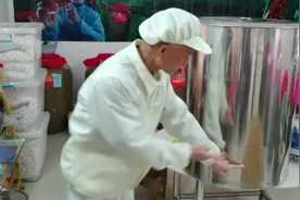 易如反掌去除白酒中的杂醇油，不需过滤、投资，一个不锈钢桶搞定