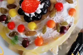 闺蜜过生日，偷偷准备惊喜，见面不到一分钟哭辽！！！！