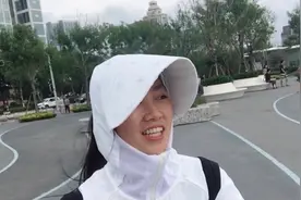 阴天到底用不用防晒？川妹子海边半日游告诉你别再走入防晒误区了视频封面