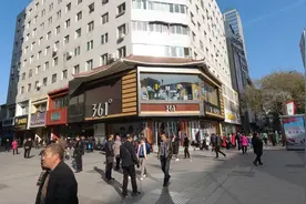 甘肃兰州标志性的步行街：张掖路，走进来有点失望视频封面