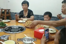 河南周口农村麦忙习俗，一年一次的娘家去闺女家走亲戚，热闹了！视频封面