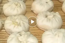 包子都吃。地软软包子馅这样调美味而不油腻。又到了捡地皮菜时节