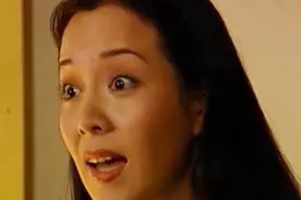 窝囊男子给父亲打工，辛辛苦苦一年才赚2万，泼辣妻子当场翻脸！视频封面